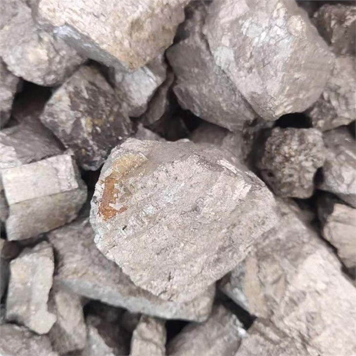 Morceau de l'alliage 80 FeV80 de ferro vanadium pour la fabrication de l'acier