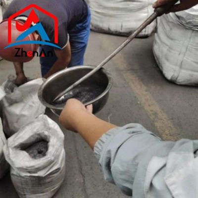 Utilisation de poudre de silicium métallique